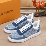 ルイヴィトン キャンバススニーカー